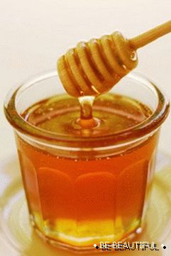 мед за облекчаване на косата