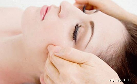 Акупресурен масаж на лицето